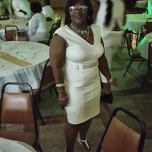 Meet your Posher, Vera